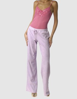 FISICO-Cristina Ferrari - PANTALONS - Pantalons sur YOOX.COM