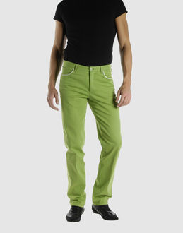 BAD - PANTALONS - Pantalons sur YOOX.COM