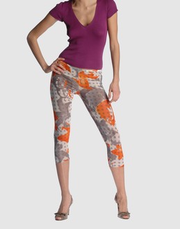 JOHN RICHMOND - PANTALONS - Pantalons corsaires sur YOOX.COM