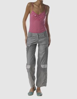 PIANURASTUDIO - PANTALONS - Pantalons taille basse sur YOOX.COM