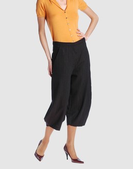 HOOD - PANTALONS - Pantalons corsaires sur YOOX.COM