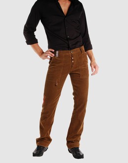 GAETANO NAVARRA - PANTALONS - Pantalons sur YOOX.COM