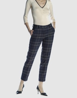 CHEAP & CHIC MOSCHINO - PANTALONS - Pantalons corsaires sur YOOX.COM
