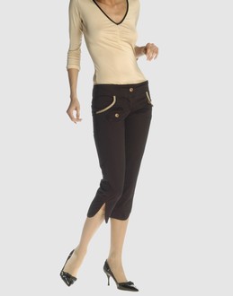 PATRIZIA PEPE - PANTALONS - Pantalons corsaires sur YOOX.COM