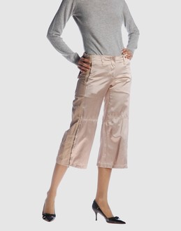 TERESA DAINELLI - PANTALONS - Pantalons corsaires sur YOOX.COM