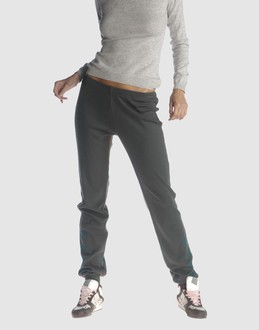 UNDERCOVER - PANTALONS - Pantalons sur YOOX.COM