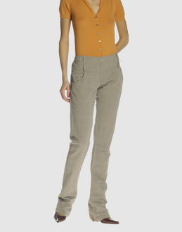 ILARIA NISTRI - PANTALONS - Pantalons sur YOOX.COM