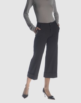 CLEMENTS RIBEIRO - PANTALONI - Pantaloni capri su YOOX.COM
