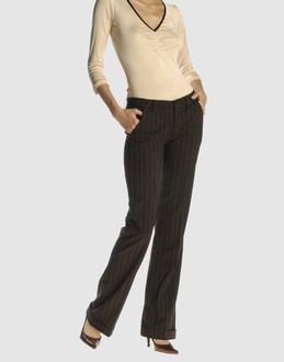COMBOBELLA - PANTALONS - Pantalons classiques sur YOOX.COM