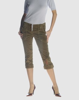 GAETANO NAVARRA - PANTALONS - Pantalons corsaires sur YOOX.COM