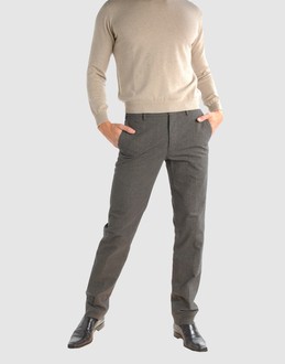 METRICO - PANTALONS - Pantalons classiques sur YOOX.COM