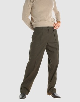 ISSEY MIYAKE MEN - PANTALONS - Pantalons classiques sur YOOX.COM