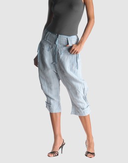 LJD MARITHE' FRANCOIS GIRBAUD - PANTALONS - Pantalons corsaires sur YOOX.CO