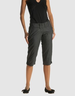 Capri-Hosen - F�R - - MAHARISHI -