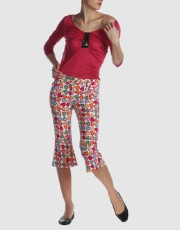MOSCHINO JEANS - レディース - パンツ - カプリパンツ on YOOX.COM