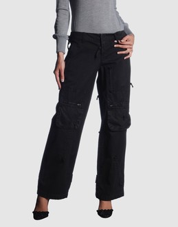 GUESS JEANS - PANTALONS - Pantalons - sur YOOX.COM