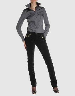 BLUMARINE - ���f�B�[�X - �p���c - ���[�E�G�X�g�p���c on YOOX.COM