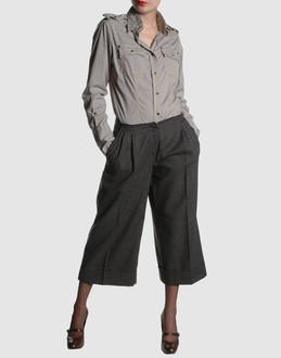 HUSSEIN CHALAYAN PANTALONI Pantaloni capri su YOOX.COM