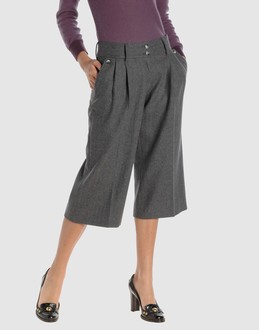 DOLCE &amp;amp; GABBANA - PANTALONS - Pantalons corsaires - sur YOOX.COM