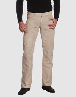 Canvas - Belt loops - Button, zip fly closure - Five pockets - Logo details -
