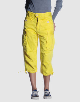 DSQUARED2 PANTALONI Pantaloni capri su YOOX.COM