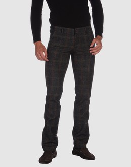 Woollen flanel - Tartan - Low waisted - Snap-button, zip fly closure - Five pockets - Straight leg cut -