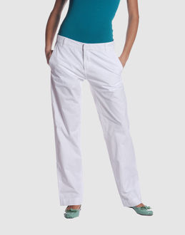 Confronta prezzi Carhartt pantaloni pantaloni su yoox.com