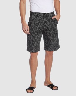 Confronta prezzi Freshjive pantaloni bermuda su yoox.com