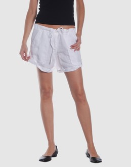 0039 ITALY TROUSERS Shorts on YOOXCOM 