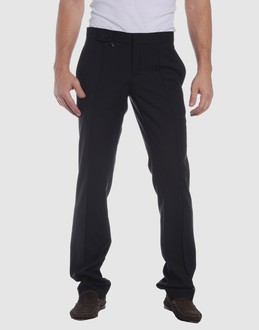 KRIS VAN ASSCHE PANTALONI Pantaloni classici su YOOX.COM