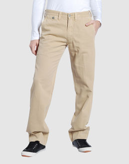 HTC PANTALONI Pantaloni classici su YOOX.COM