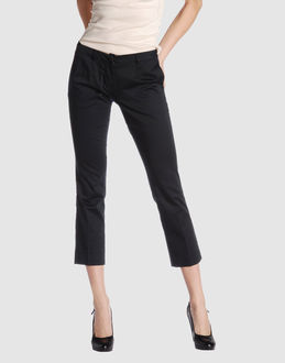 JO NO FUI PANTALONI Pantaloni capri su YOOX.COM