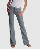 McQ PANTALONI Pantaloni su YOOXCOM