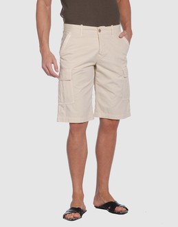 Confronta prezzi Kejo pantaloni bermuda su yoox.com