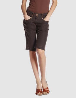 Confronta prezzi Maliparmi pantaloni bermuda su yoox.com