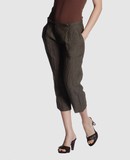 NAMOO PANTALONI Pantaloni capri su YOOXCOM