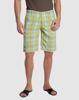 Cloth - Belt loops - Button, zip fly closure - Four pockets - Straight leg cut -