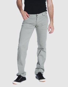 RICHMOND DENIM PANTALONI Pantaloni su YOOX.COM