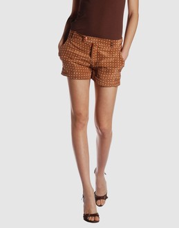 JOHNSON - TROUSERS - Shorts - on YOOX.COM