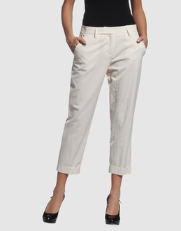 DERERCUNY PANTALONI Pantaloni capri su YOOX.COM