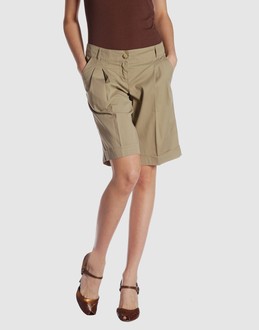 VALENTINO R.E.D. PANTALONI Bermuda su YOOX.COM