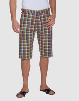 JUNYA WATANABE COMME DES GARCONS MAN PANTALONI Pantaloni capri s