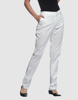 PF PAOLA FRANI PANTALONI Pantaloni su YOOX.COM