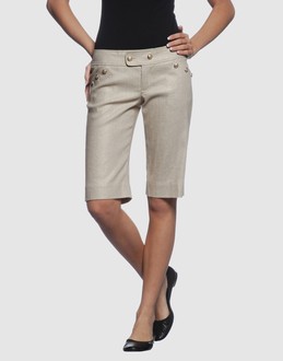 JUICY COUTURE PANTALONI Bermuda su YOOX.COM