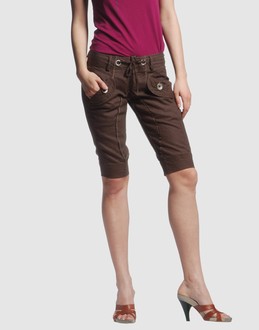 MISS SIXTY - PANTALONS - Bermudas - sur YOOX.COM