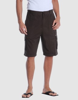 Confronta prezzi Ezekiel pantaloni bermuda su yoox.com