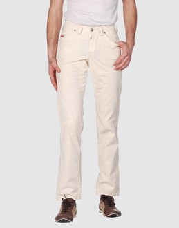 Confronta prezzi Jaggy pantaloni pantaloni su yoox.com