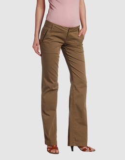 FORNARINA PANTALONI Pantaloni su YOOX.COM
