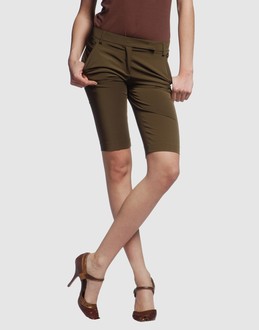 KLANDESTINE PANTALONI Bermuda su YOOX.COM