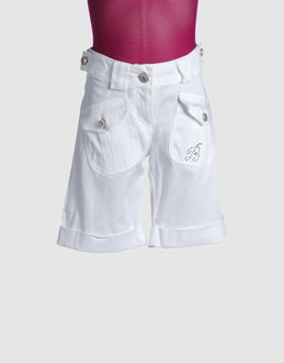 MISS BLUMARINE JEANS PANTALONI Bermuda su YOOX.COM
